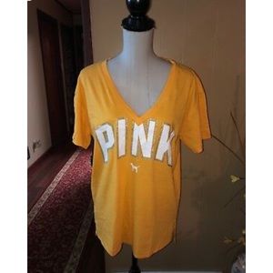 NWT Bundle of 2 VS V-neck Legging Tshirt Size M